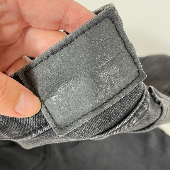 Levi’s 711 Skinny Black High Rise Stretchy Jeans Size 27 - Picture 7 of 11